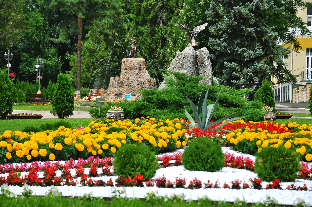 Им. Анджиевского